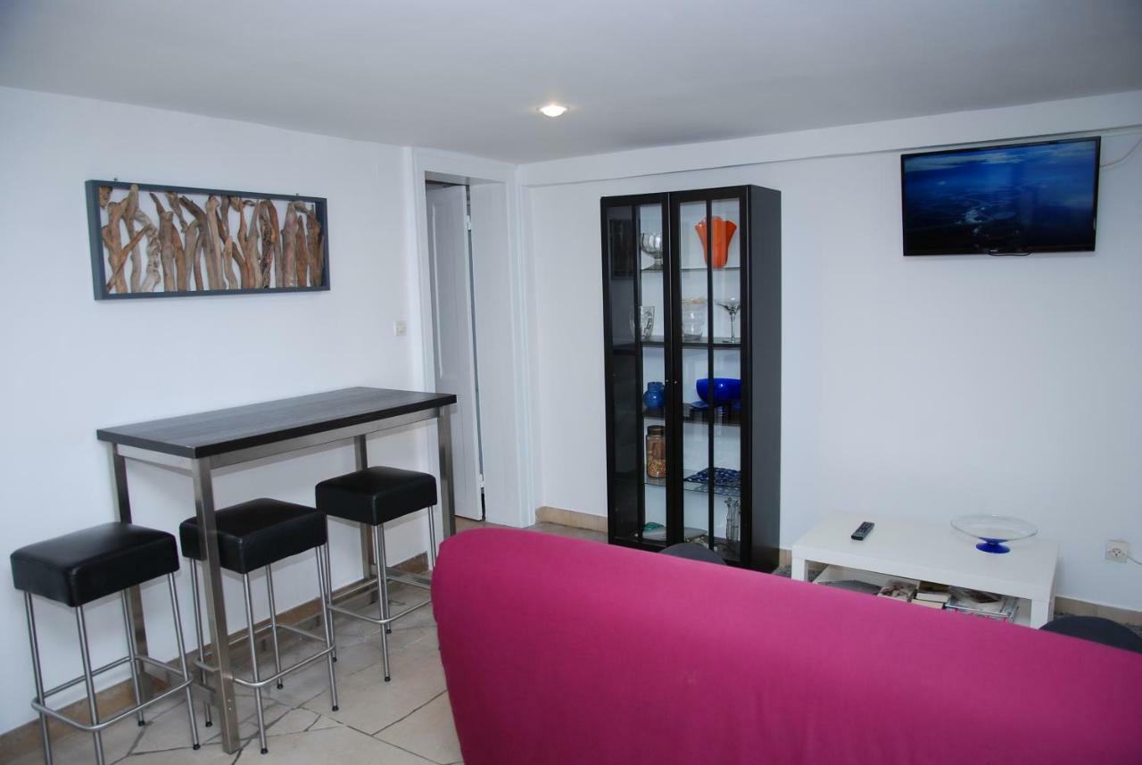Le Charme Apartment Вимере Екстериор снимка